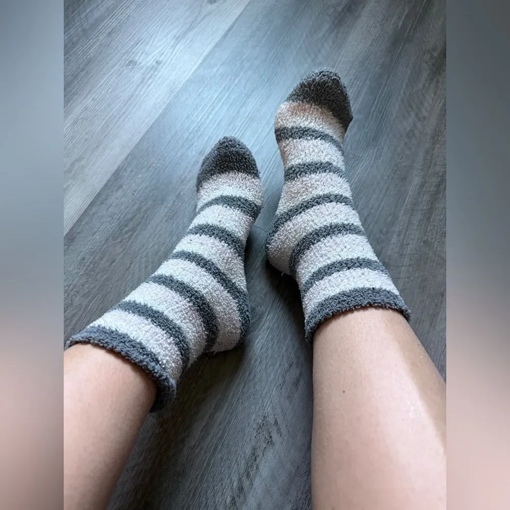 Fuzzy Stripe Cozy Socks Over Ankle Grip Bottom Punk Gray